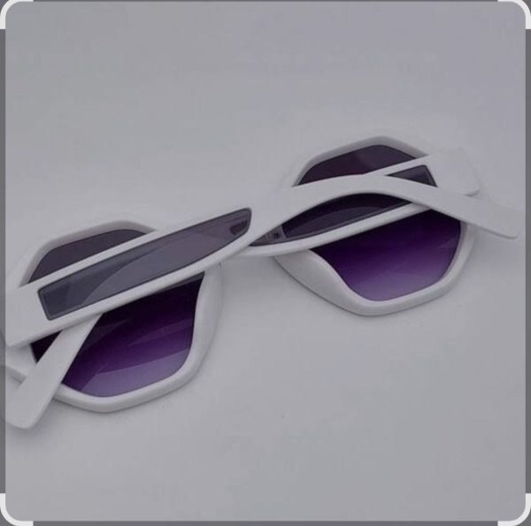 عینک آفتابی زنانه مارک شنل - Image 2